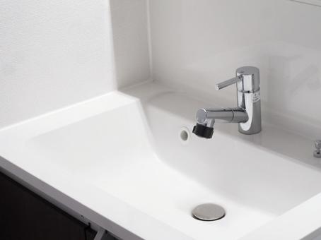 ���܂��N���[�j���O